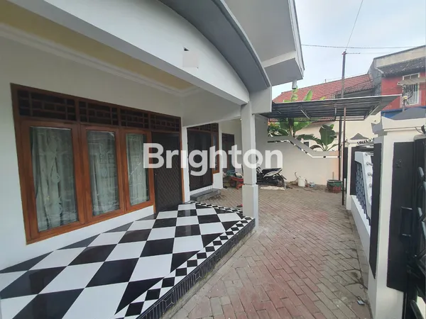 image RUMAH STRATEGIS DI GRAHA CANDI PERMAI PASURUAN , LT 156M² (2)
