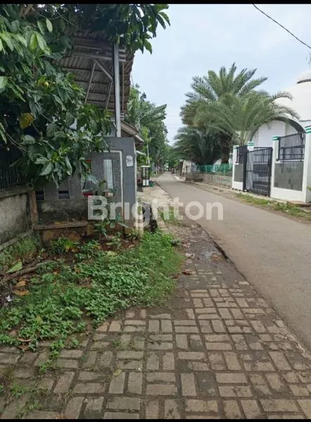 image DIJUAL CEPAT RUMAH STRATEGIS DAN BONUS TANAH YANG LUAS (6)