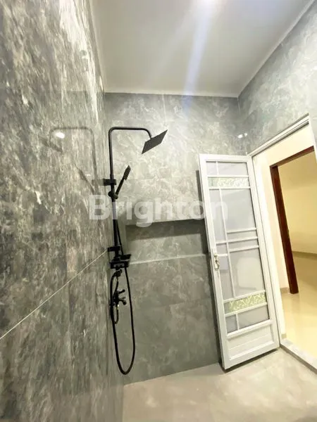 image RUMAH BANGUNAN BARU SIAP HUNI 4 LT 90M² DI SUNTER AGUNG JAKARTA UTARA (5)