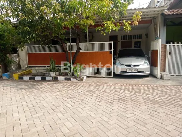 image CARI RUMAH DI KAWASAN PREMIUM RUNGKUT SURABAYA YANG NYAMAN, AKSES MUDAH, DAN HARGA TERBAIK?\N UNIT INI BISA JADI RUMAH IMPIAN ANDA! (1)