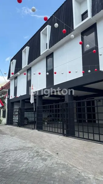 image KOST MEWAH DI JEMBER (1)