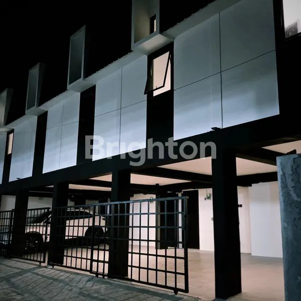 image KOST MEWAH DI JEMBER (2)