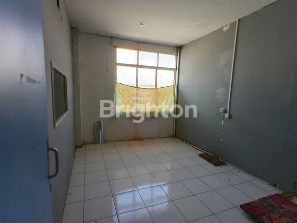 image GUDANG SEWA STRATEGIS DI PANAM, AKSES TOL DEKAT (7)