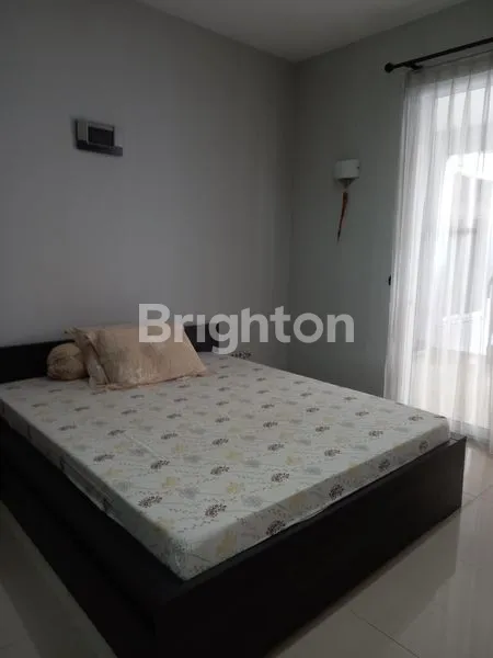 image DISEWAKAN RUMAH CLUSTER BEVERLY LIPPO CIKARANG (6)