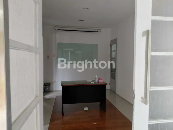 image JUAL SEWA RUMAH BAWEAN SURABAYA PUSAT (2)