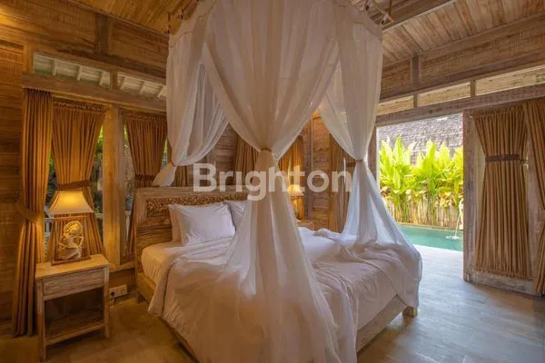 image VILLA JOGLO FULL FURNISH LOKASI DEKAT GREEN SCHOOL MENGWI BADUNG (7)