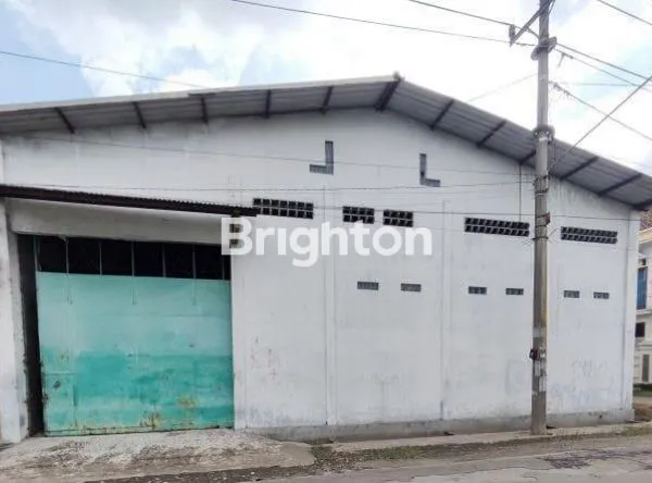 DISEWAKAN GUDANG DEKAT LUWES PALUR