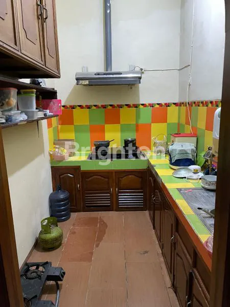 image RUMAH TINGKAT AREA SAWOJAJAR,DEKAT PINTU TOL,BANDARA 10 MENIT, (2)