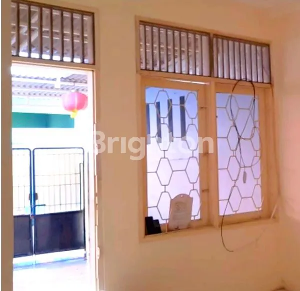 image RUMAH SIAP HUNI 4KT 90M² BISA CARPORT 1 MOBIL DI SUNTER AGUNG JAKARTA UTARA (5)