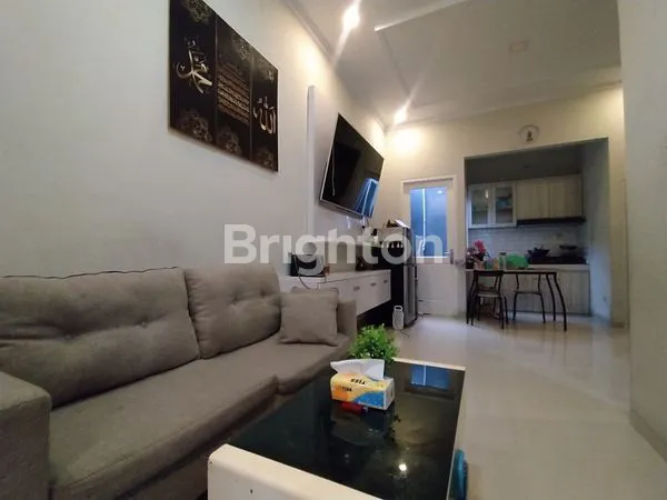 image RUMAH DIKOMPLEK UI (2)