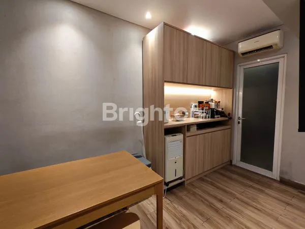 image APARTEMEN 2BR SUNTER ICON WEST TOWER – HIGH FLOOR, RENOV, CEILING TINGGI\N (5)