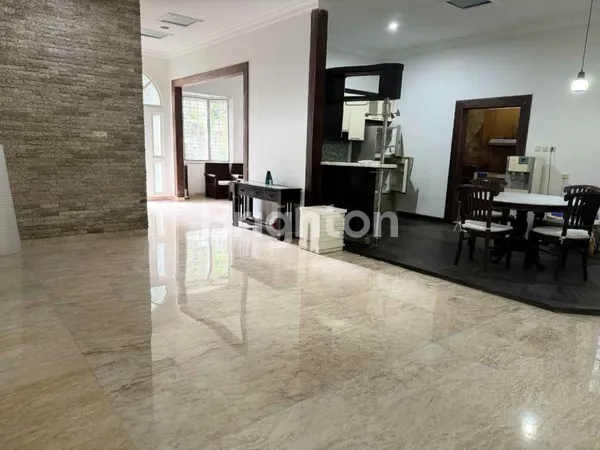 image PAKUWON CITY MINIMALIS SIAP HUNI STRATEGIS  (2)