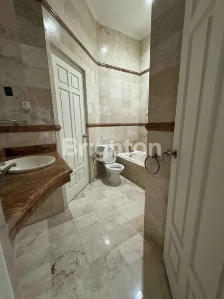 image PAKUWON CITY MINIMALIS SIAP HUNI STRATEGIS  (8)