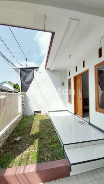 image RUMAH SAWOJAJAR 2 LANTAI TURUN HARGA (3)