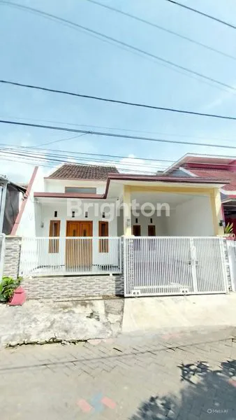 image RUMAH SAWOJAJAR 2 LANTAI TURUN HARGA (1)