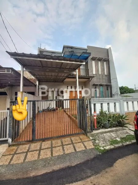 image HUNIAN PREMIUM 2 LANTAI, SHM, SIAP HUNI DI GADING SERPONG (1)