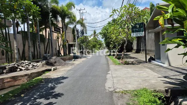 image VILLA MEWAH 3+1 KT SIAP HUNI DI PERERENAN (3)