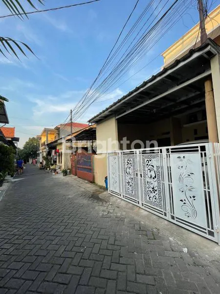 RUMAH SIAP HUNI DI LOKASI STRATEGIS DI PINANG TANGERANG