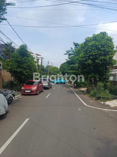 image TANAH HOOK STRATEGIS ROW 8 / 10 METER (6)