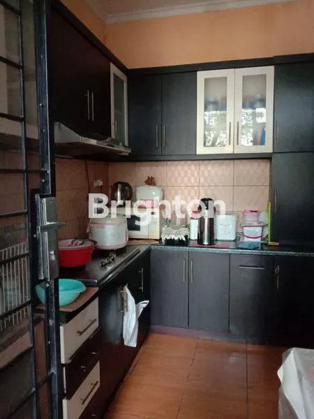 image RUMAH LUAS DAN NYAMAN DI TAMAN YASMIN (5)