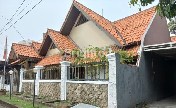 image RUMAH SECOND MEDOKAN ASRI DEKAT KE KAMPUS UPN, COCOK UNTUK KOS  (3)