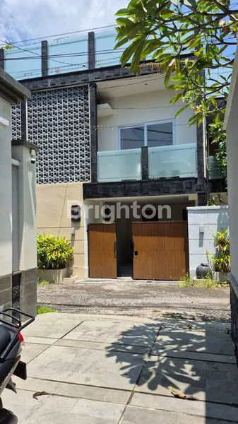 image VILLA EKSKLUSIF DI CANGGU, 3+1 KT, POOL PRIBADI & ROOFTOP (2)