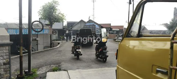 image CEPAT RUMAH USAHA 1.5 LANTAI NOL JALAN PABRIK GULA KREMBUNG (2)