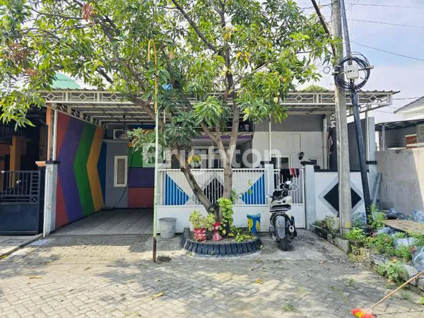 image RUMAH SIAP HUNI MANYAR RESORT (1)