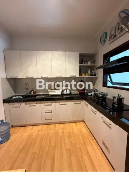 image DIJUAL RUMAH 3 BR DI JIMBARAN (4)