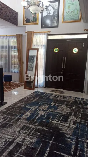 image RUMAH STRATEGIS FULL FURNISHED LT 120M² DI SIDOARJO (3)