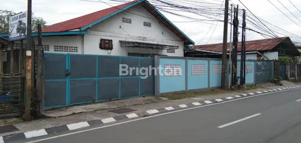 image GUDANG SIAP PAKAI DI LOKASI STRATEGIS JL SUNGAI AMPAL UNTUK USAHA DAN INVESTASI (1)