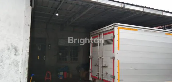 image GUDANG SIAP PAKAI DI LOKASI STRATEGIS JL SUNGAI AMPAL UNTUK USAHA DAN INVESTASI (7)