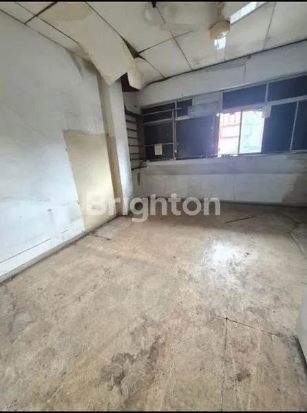 image “RUKO T UNIK PINGGIR JALAN – COCOK USAHA, HARGA MIRING (2)