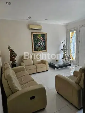 image RUMAH DI JALAN RAYA KERTAJAYA INDAH (3)