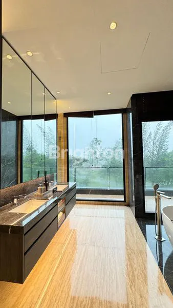 image RUMAH SUPER MEWAH BOTANIC VILLA NAVAPARK BSD CITY TANGERANG (3)
