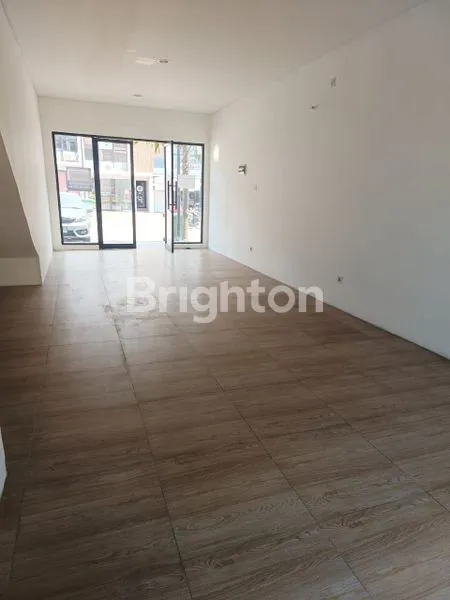 image DISEWAKAN RUKO 3 LANTAI LIPPO KARAWACI - TANGERANG (3)