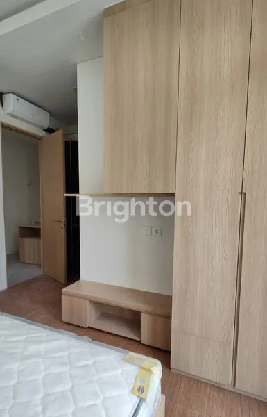 image RUMAH 2 LANTAI RAPI SIAP HUNI DEKAT MALL EASTIARA DI TANAKAYU BSD  TANGERANG (6)