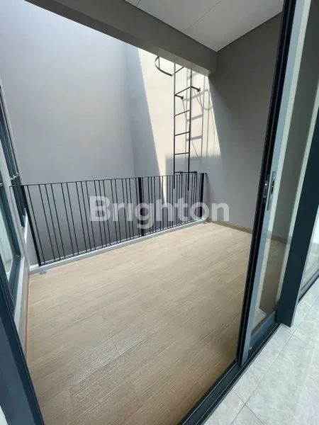 image DIJUAL RUMAH BARU SIAP HUNI DI ASYA JAKARTA GARDEN CITY (4)