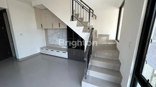 image DISEWAKAN RUMAH DI PANTAI INDAH KAPUK 2 (5)