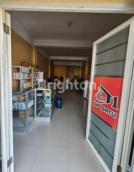 image RUKO ROYAL PARK SURABAYA  2 LANTAI COCOK DIGUNAKAN SEGALA USAHA (2)