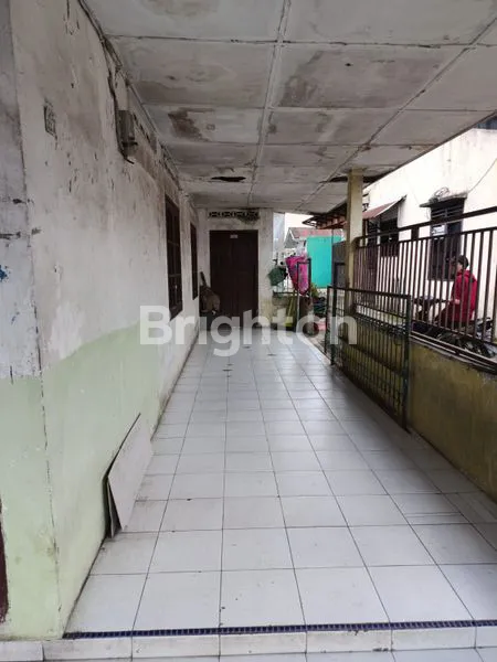 image RUMAH 3 KT DI MEDAN JOHOR, LT 199M² HARGA NEGO (4)