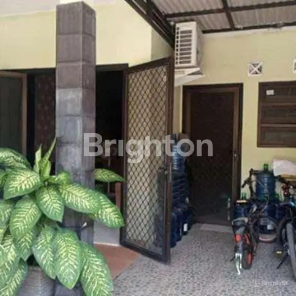 image HUNIAN NYAMAN & TERAWAT 2 LANTAI DI WIGUNA SURABAYA (1)