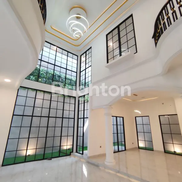 image RUMAH TOMANG BANGUNAN BARU DAN MEWAH JAKARTA BARAT (2)