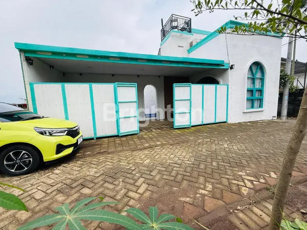 image RUMAH VILLA DIJUAL FULL FURNISHED DI JL ABDUL GHANI KOTA BATU (1)