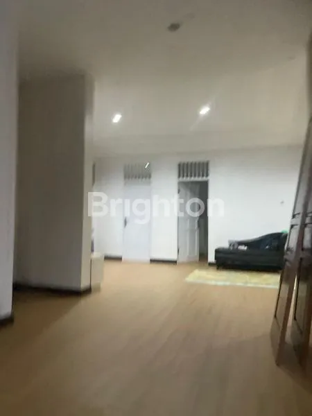 image RUMAH 2 LANTAI FULL FURNISHED DI TASBIH 1 (7)