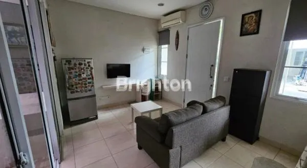 image RUMAH CANTIK FULL FURNISHED SIAP HUNI VANYA PARK BSD  TANGERANG (3)