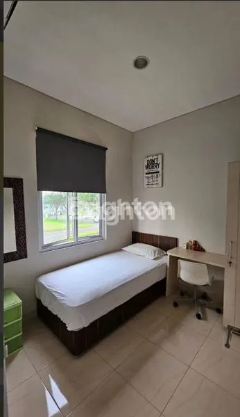 image RUMAH CANTIK FULL FURNISHED SIAP HUNI VANYA PARK BSD  TANGERANG (6)