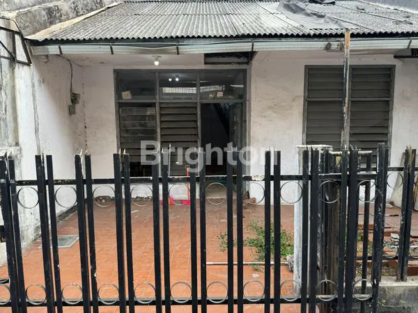 image RUMAH HITUNG TANAH BUTUH RENOVASI DI SUNTER AGUNG, JAKARTA UTARA (3)