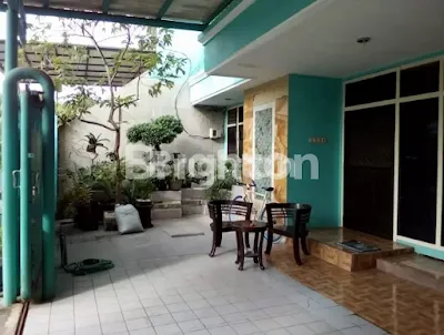 image TENGGILIS 2 LANTAI TERAWAT SIAP HUNI  (1)