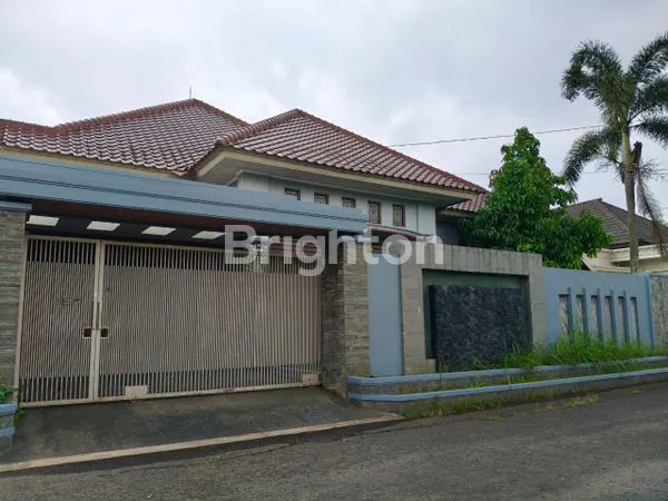 image RUMAH MEWAH BUKIT DIENG KOTA MALANG (1)